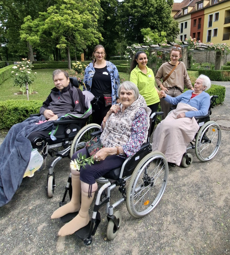 Gruppenbild.jpg