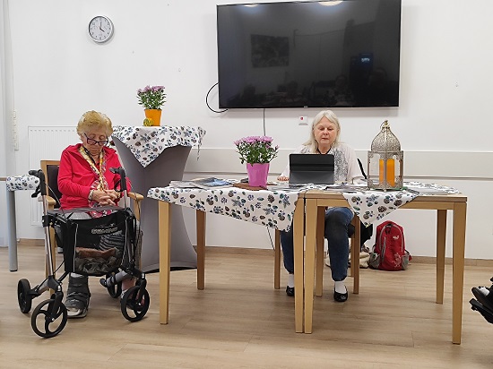 Vorlesung Frau Grass2.jpg